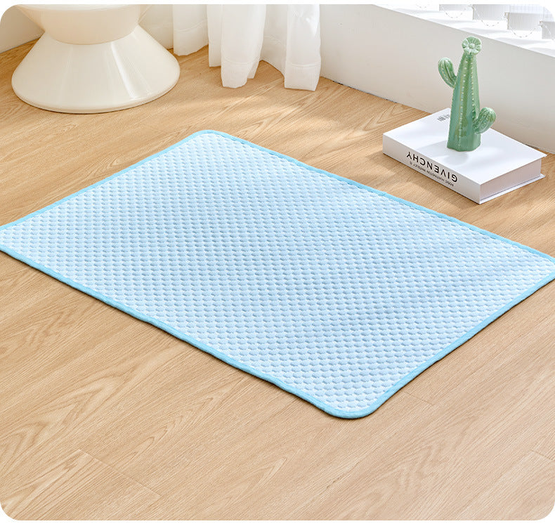 Summer Pet Ice Silk Pad Cooling and Cooling Dog Pad Cat Pad Portable Car Home Cold Pad Breathable Sleeping Pad Mattress